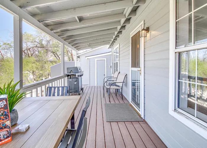 Walk To Dtwn Show Low: Townhome W/ Balcony Show Low