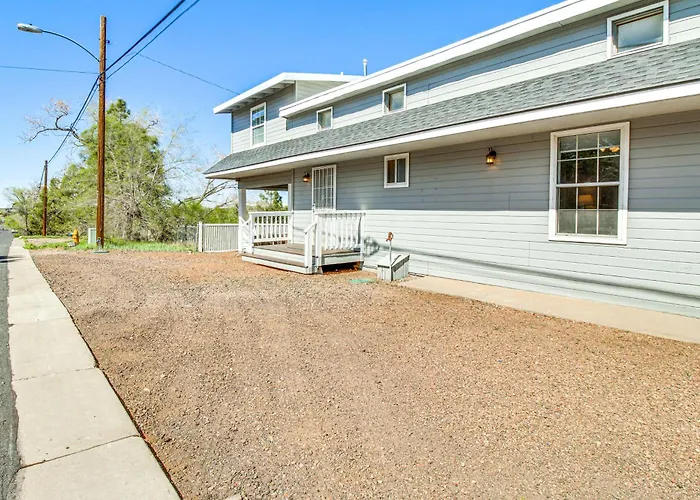 Walk To Dtwn Show Low: Townhome W/ Balcony Holiday home *